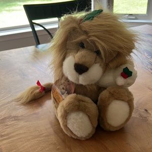 Vintage Lion and The Lamb Christmas Plush 1994. Original Target bag and VHS